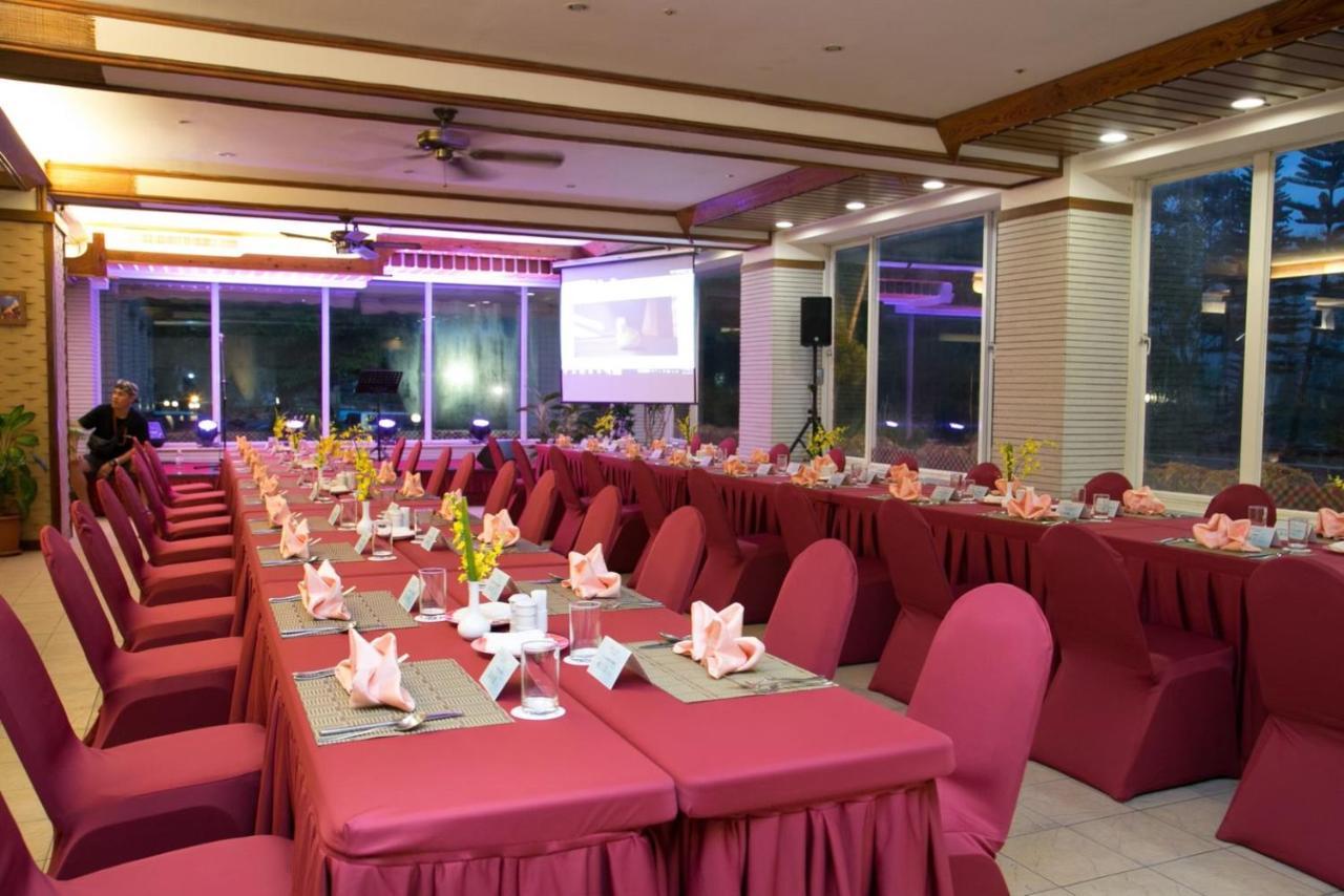 Hotel Royal Chihpin Wenquan Esterno foto The 10th Anniversary of the University