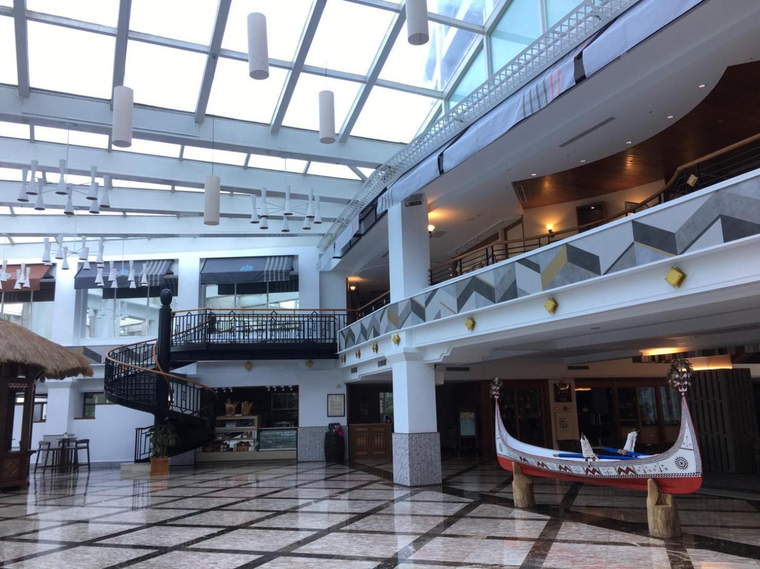 Hotel Royal Chihpin Wenquan Esterno foto The lobby of the hotel